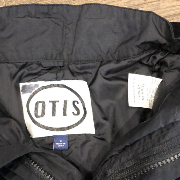 Otis Black Snowpants- 6 - Picture 4 of 8